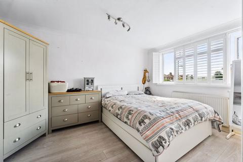 7a Carlton Crescent, Cheam, Sutton, SM3 9TS