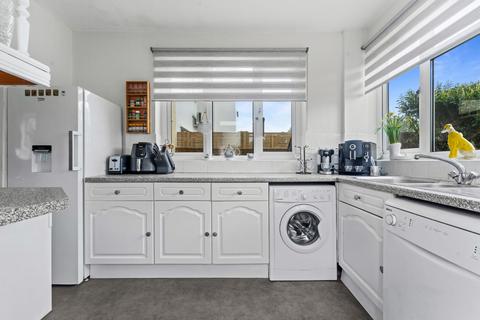 4 bedroom semi-detached house for sale, Parkdale Crescent, Worcester Park, KT4