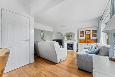 4 bedroom semi-detached house for sale, Parkdale Crescent, Worcester Park, KT4