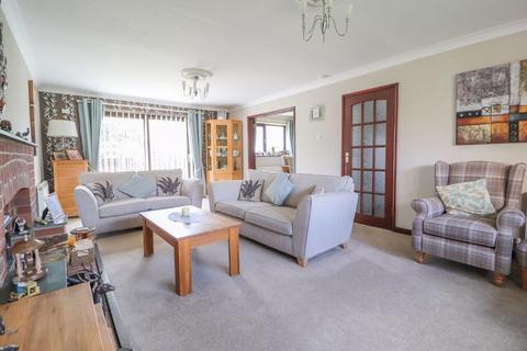 4 bedroom detached house for sale, Herongate, Benfleet