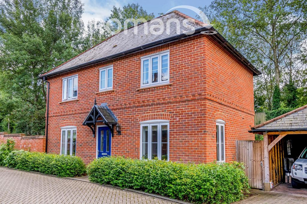 Alresford, Winchester 3 bed detached house - £1,650 pcm (£381 pw)