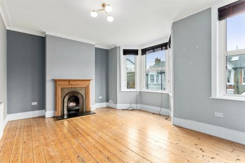 2 bedroom flat to rent, Whellock road, Chiswick W4