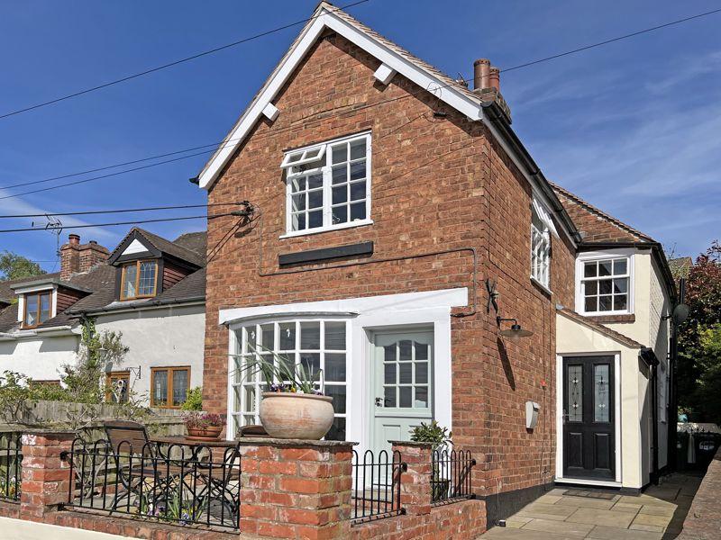 Bernards Hill, Bridgnorth WV15 2 bed terraced house for sale £265,000