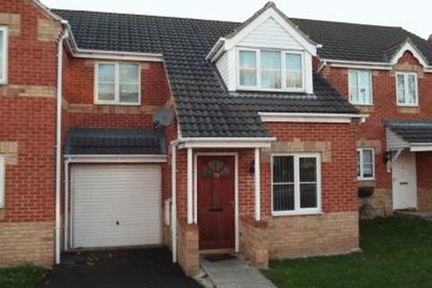 3 bedroom semi-detached house to rent, Three Bedroom House Park Lane New Basford