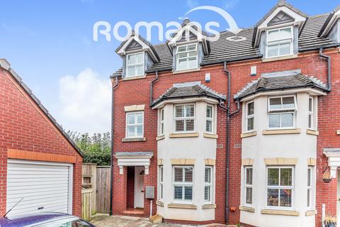 4 bedroom townhouse to rent, Vowles Close, Wraxall