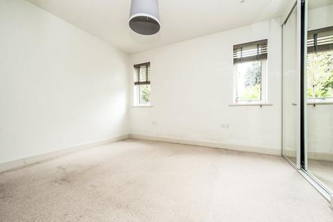 2 bedroom apartment to rent, River Court, Millbrook Street, GL50