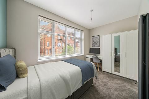 1 bedroom in a house share to rent, Troutbeck Road, London, SE14