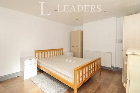 1 bedroom flat to rent, Dumfries Street, Luton, LU1 5BU