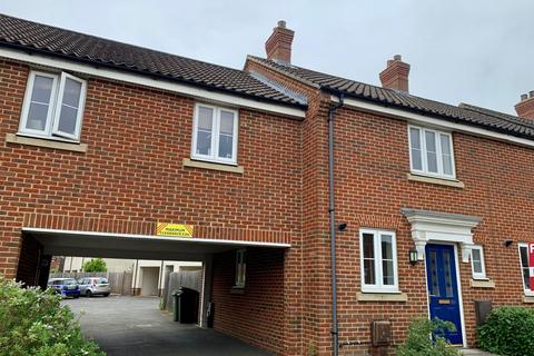2 bedroom end of terrace house to rent, Lord Nelson Drive, Norwich, NR5