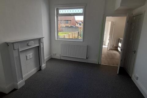 3 bedroom end of terrace house to rent, Alliance Avenue, Hull, HU3 6QY