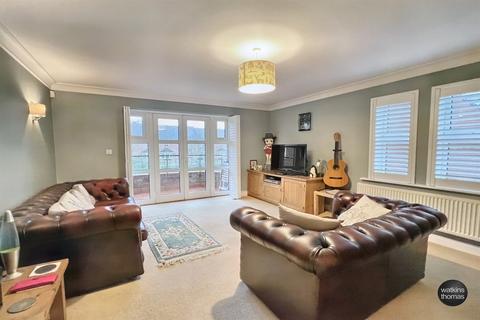 3 bedroom retirement property for sale, Woodfield Gardens, Belmont Abbey, Hereford, HR2