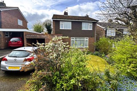 3 bedroom detached house for sale, Oakleigh Drive, Sedgley DY3