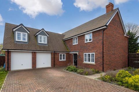 5 bedroom detached house for sale, Horwood Close, Aylesbury HP22