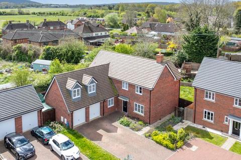 5 bedroom detached house for sale, Horwood Close, Aylesbury HP22