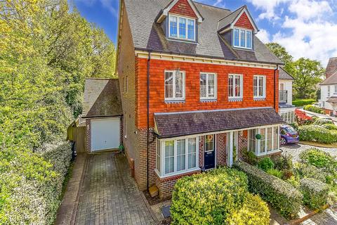 3 bedroom semi-detached house for sale, Wealden Drive, Chichester, West Sussex