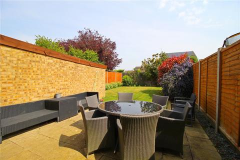 16 Fraser Close, Deeping St James, Peterborough, PE6 8QL