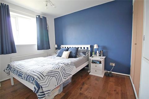 16 Fraser Close, Deeping St James, Peterborough, PE6 8QL