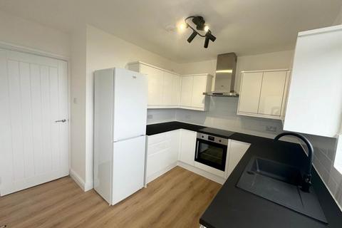 2 bedroom flat to rent, Bromley High Street, Bow,