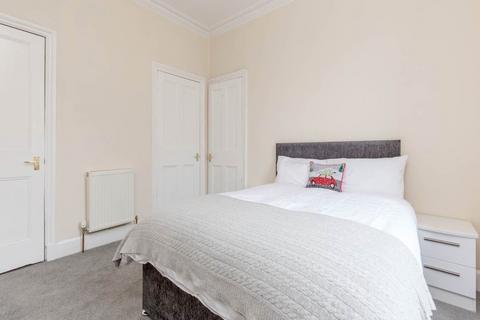 1 bedroom flat to rent, Caledonian Crescent, Dalry, Edinburgh