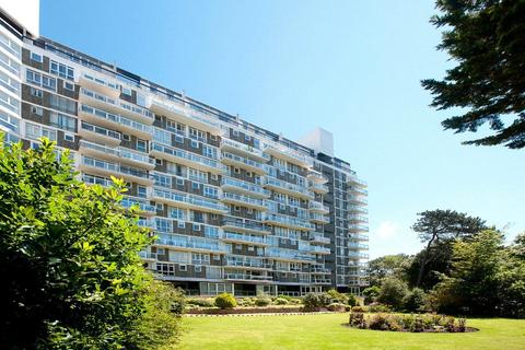 3 bedroom apartment for sale, Admirals Walk, West Cliff Road, Bournemouth, BH2