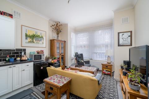 1 bedroom flat to rent, Selsdon Road, London SE27