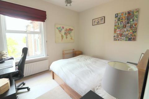 94 Clarendon Road, Luton, LU2 7PJ