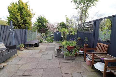 94 Clarendon Road, Luton, LU2 7PJ