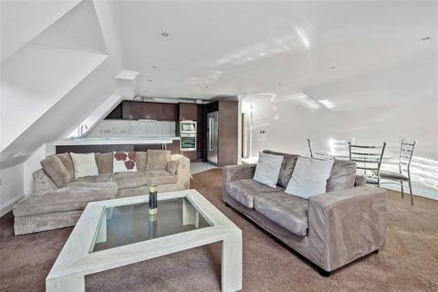 3 bedroom flat to rent, Lakewood, Portsmouth Road, Esher, Surrey, KT10