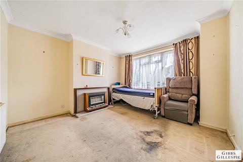 2 bedroom maisonette for sale, Eastcote Lane, Harrow, Middlesex