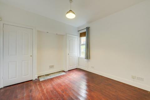 2 bedroom ground floor maisonette to rent, Shipman Road, Forest Hill, SE23