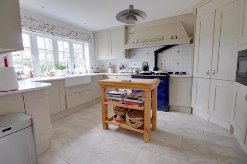 12 bedroom manor house for sale, Vaggs Lane, Hordle, Lymington, SO41