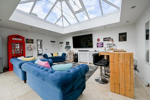 Homelea Abbotswell Road, Blissford, Fordingbridge, SP6 2JF