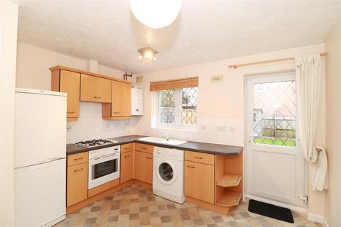 2 bedroom semi-detached house to rent, Reeve Drive, Kenilworth