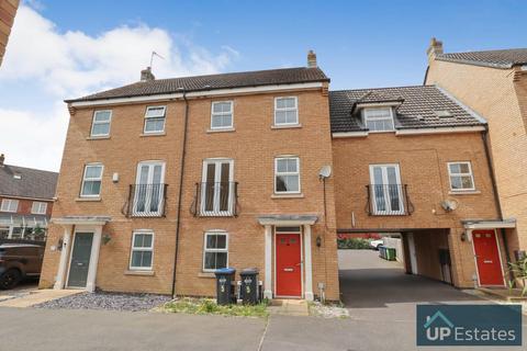 5 bedroom townhouse for sale, Spellow Close, Rugby