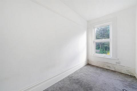 2 bedroom flat for sale, Loampit Hill, Lewisham SE13