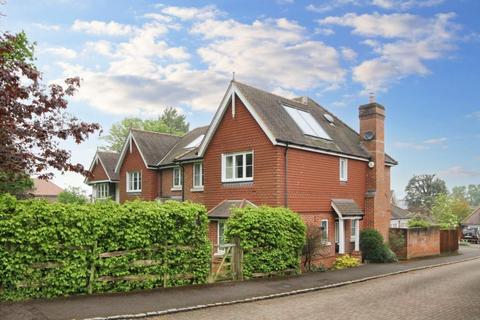 4 bedroom semi-detached house for sale, LYNGARTH CLOSE, GREAT BOOKHAM, KT23