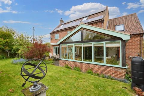 5 bedroom detached house for sale, Craymere Road, Briston, Melton Constable