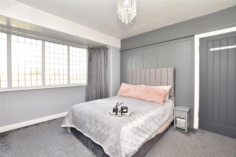 4 bedroom semi-detached house for sale, Leeds Road, Scholes, Leeds, West Yorkshire