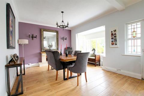 3 bedroom detached house for sale, Sunningdale Drive, Skegness PE25