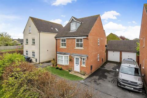 9 Millards Close, Hilperton Marsh, Trowbridge, BA14 7UN