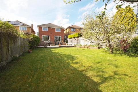 4 bedroom detached house for sale, Crays Hill, Billericay CM11