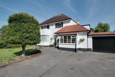 18 Ilex Way, Goring By Sea, Worthing, BN12 4UZ