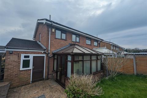 2 bedroom semi-detached house for sale, Newborough Close, Stoke-On-Trent
