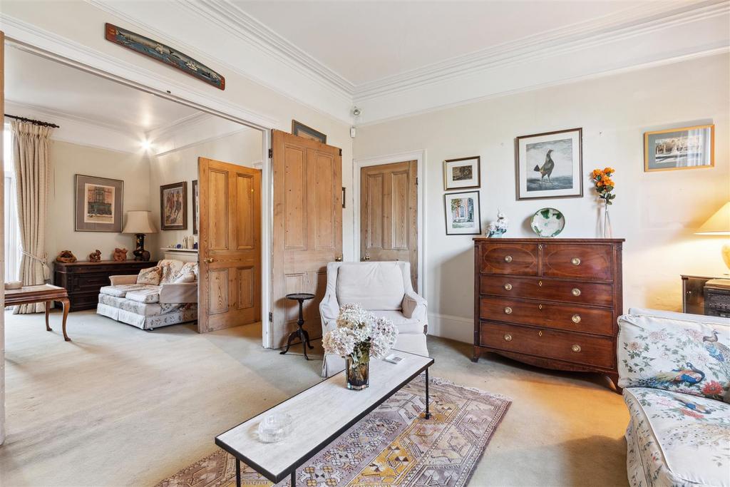 Wellesley Road, W4 - FOR SALE
