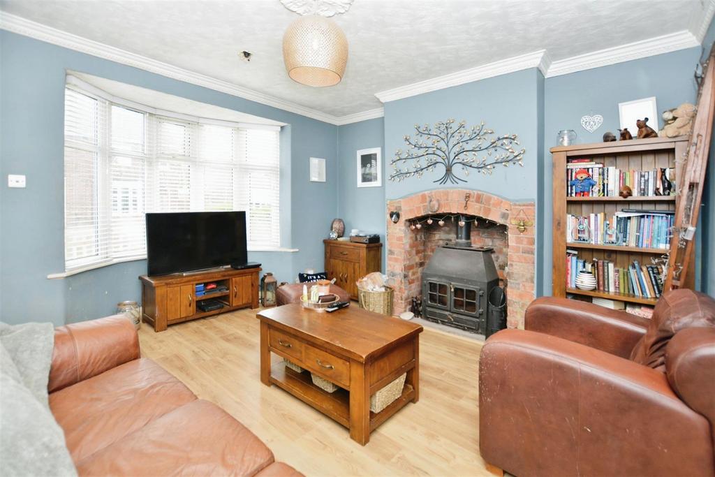 Warwick Road, Scunthorpe 3 bed property for sale £132,000
