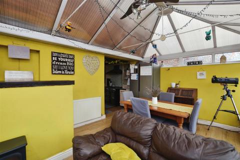 50 Warwick Road, Scunthorpe, DN16 1EZ