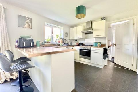 4 bedroom detached house for sale, Manor Road, Newent GL18