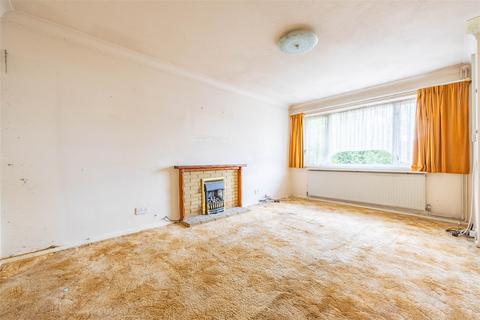 3 bedroom detached bungalow for sale, Pinewood Avenue, Leigh-On-Sea