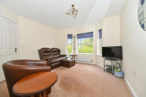 2 bedroom apartment for sale, Keelham Drive, Leeds