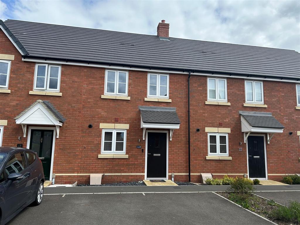 Cameron Drive, Tewkesbury GL2 2 bed terraced house for sale £122,500